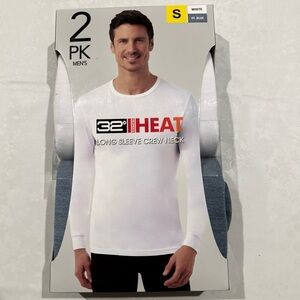 32 Degrees Men's White Long Sleeve Crew Neck Shirt! Size: Small